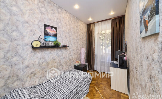 Продажа 2-комн квартиры на вторичном рынке 15-я линия,  д. 48