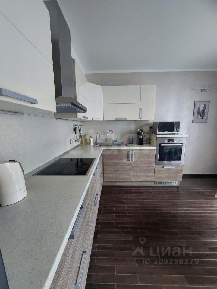 Продажа 2-комн квартиры на вторичном рынке Кременчугская улица, 11К1