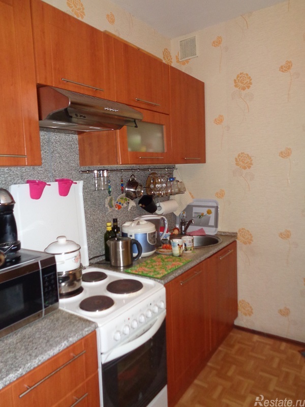 Продажа 1-комн квартиры на вторичном рынке Комендантский пр-кт,  д. 42,  к. 1