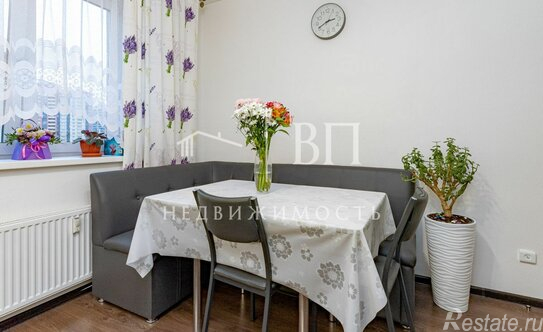 Продажа 2-комн квартиры на вторичном рынке Парголово п,  д. 14 к1