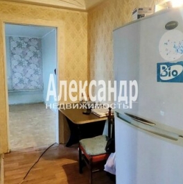 Продажа 2-комн квартиры на вторичном рынке Большевиков пр-кт,  д. 4 к1