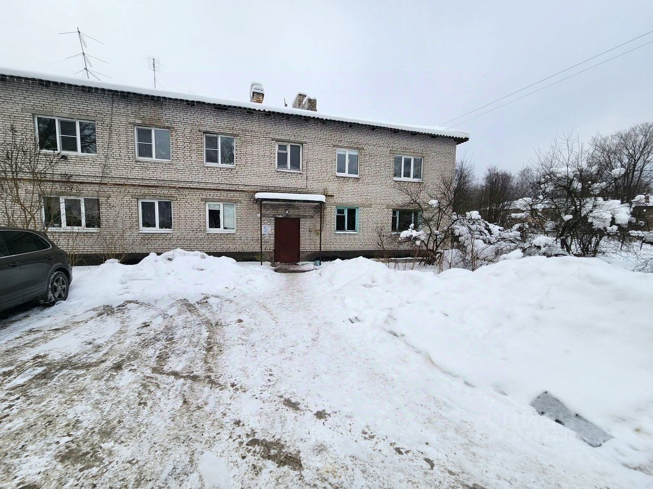 Продажа 2-комн квартиры на вторичном рынке Рахья рп, Ленинградское шоссе, 27