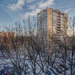 Продажа 2-комн квартиры на вторичном рынке улица Алексея Дикого,  д. 20