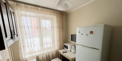 1-комн квартира Снежная улица,  д. 21/1