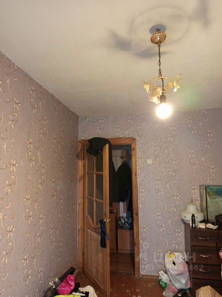 Продажа 2-комн квартиры на вторичном рынке Сланцы, улица Ломоносова, 46