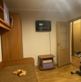 Продажа 2-комн квартиры на вторичном рынке Чукотский проезд,  д. 4