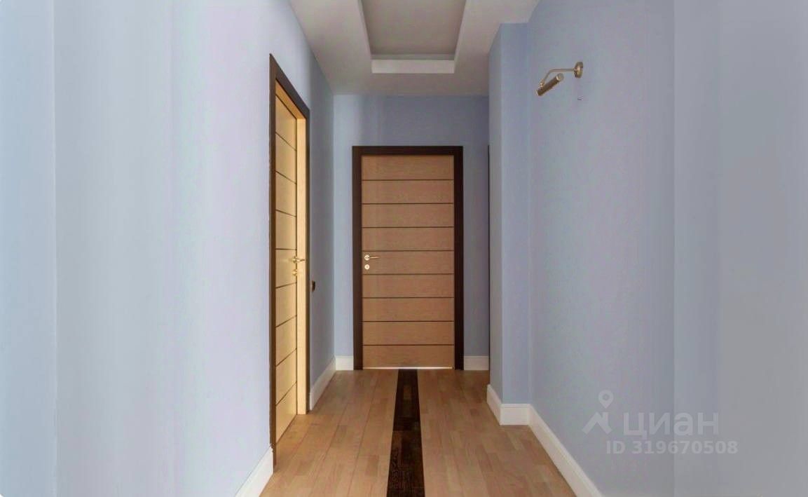 Продажа 3-комн квартиры на вторичном рынке Страстной бульвар, 10к1