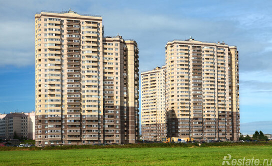 Продажа 2-комн квартиры на вторичном рынке Бугры, ул Школьная,  д. 11,  к. 1