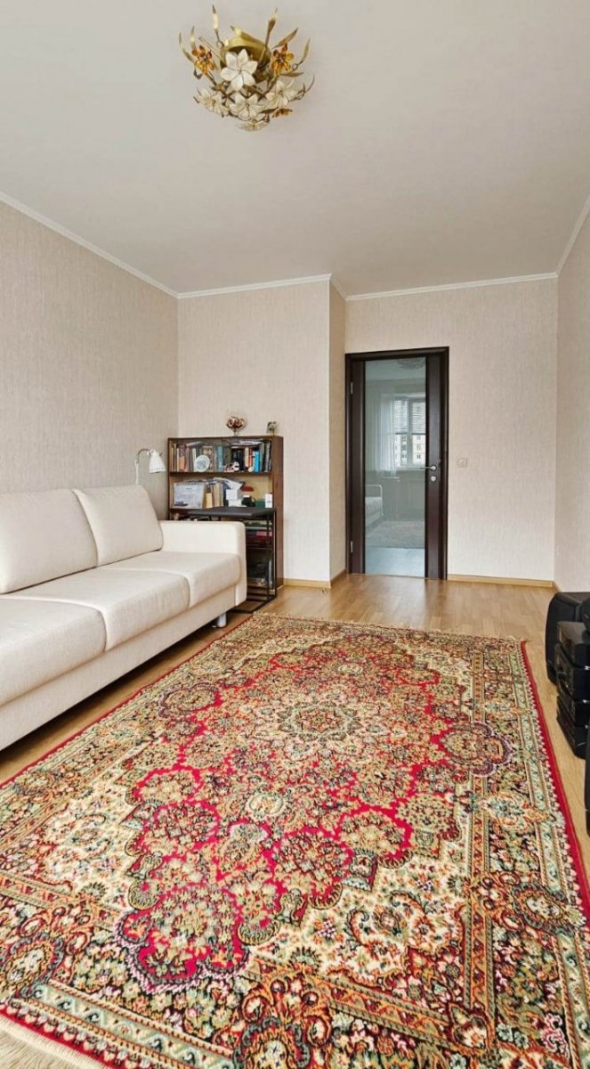Продажа 2-комн квартиры на вторичном рынке Камышовая ул. ,  д. 14