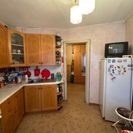 Продажа 2-комн квартиры на вторичном рынке Сестрорецк г., Токарева ул. ,  д. 8