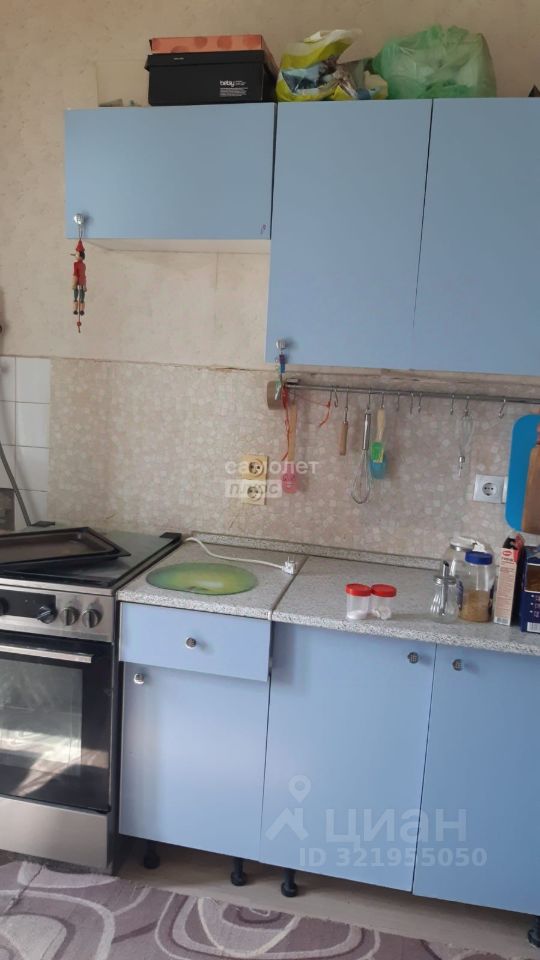 Продажа 2-комн квартиры на вторичном рынке пос. Кузнечики, 6