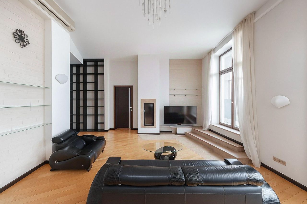 Аренда 2-комн квартиры на вторичном рынке Староволынская улица, 15к2