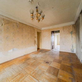 Продажа 4-комн квартиры на вторичном рынке Хасанская ул,  д. 24