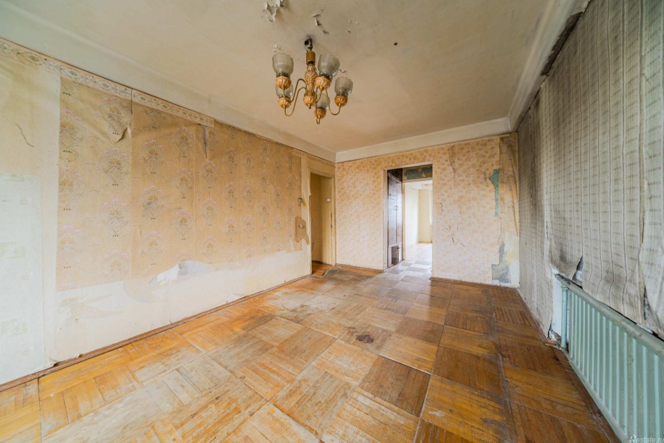 Продажа 4-комн квартиры на вторичном рынке Хасанская ул,  д. 24