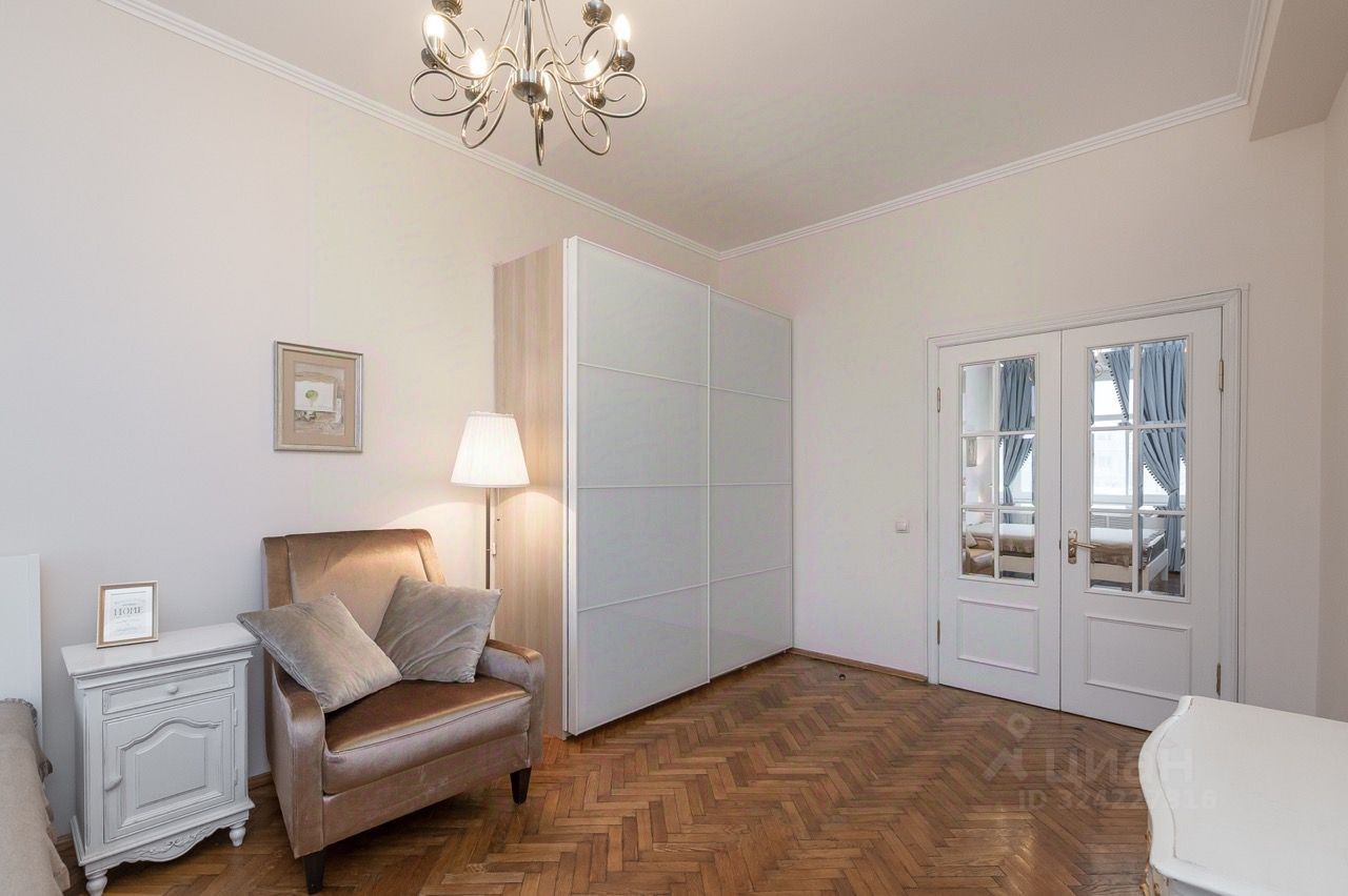 Аренда 2-комн квартиры на вторичном рынке Малая Бронная улица, 27/14