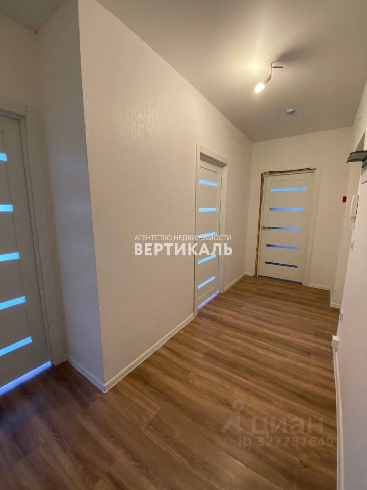 Продажа 2-комн квартиры на вторичном рынке улица Гренадерская, 9к2