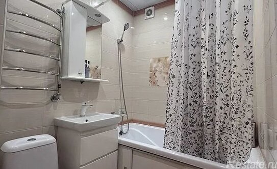 Аренда 2-комн квартиры на вторичном рынке улица Подвойского,  д. 22