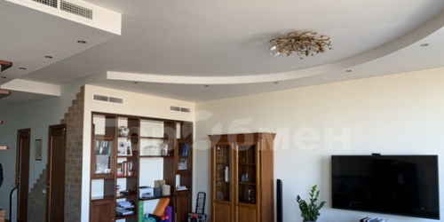 2-комн квартира Тихвинская улица,  д. 39