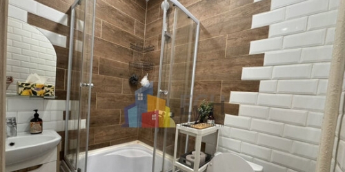 2-комн квартира улица Трофимова,  д. 15