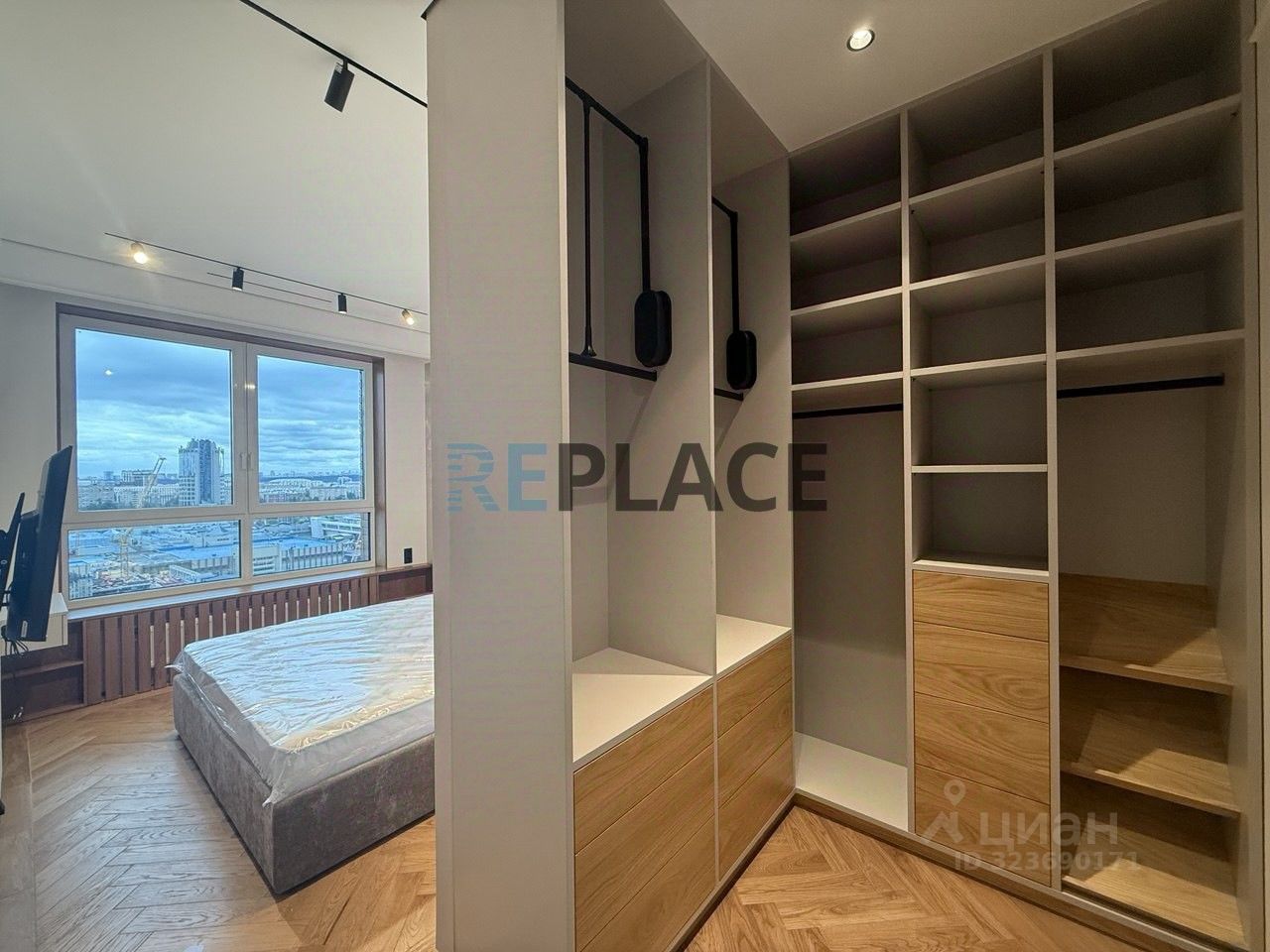 Продажа 4-комн квартиры на вторичном рынке Мантулинская улица, 9к6