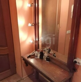 Продажа 3-комн квартиры на вторичном рынке Добровольцев ул,  д. 38