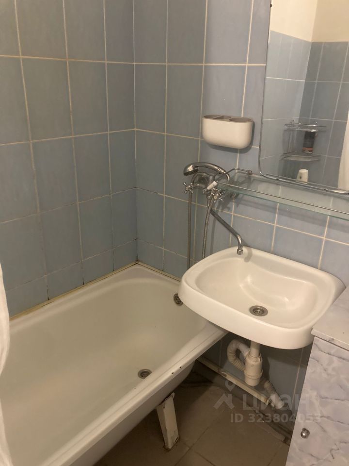 Аренда 2-комн квартиры на вторичном рынке Реутов, улица Октября, 18