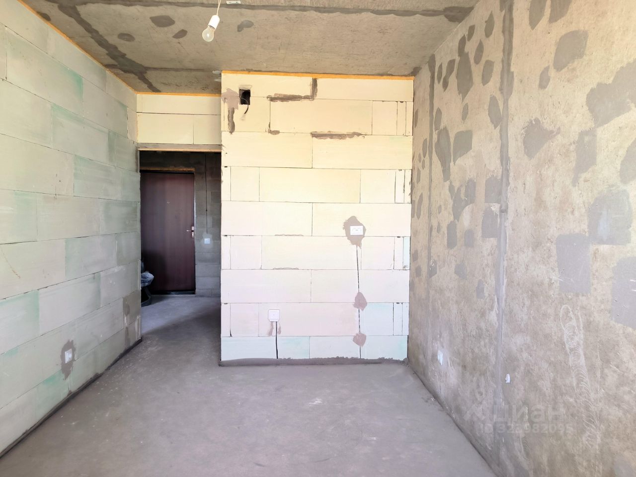 Продажа 1-комн квартиры на вторичном рынке пос. Янино-1, улица Заводская, 18к2