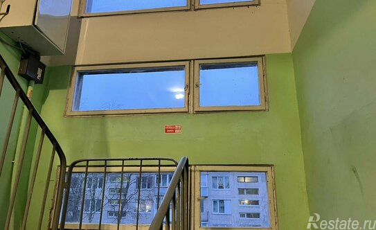 Продажа 2-комн квартиры на вторичном рынке Будапештская улица,  д. 43 к1