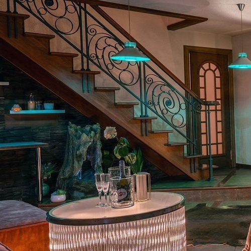 5-комн квартира улица Маяковского, 36-38