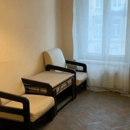 Продажа 6-комн квартиры на вторичном рынке Московский пр-кт,  д. 40