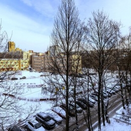 Продажа 3-комн квартиры на вторичном рынке Серебристый бульвар,  д. 12 к1