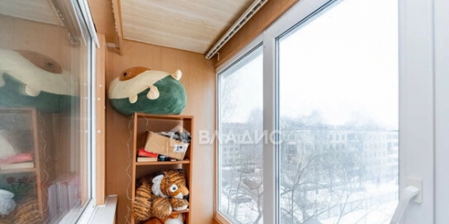 3-комн квартира Добровольцев ул,  д. 18