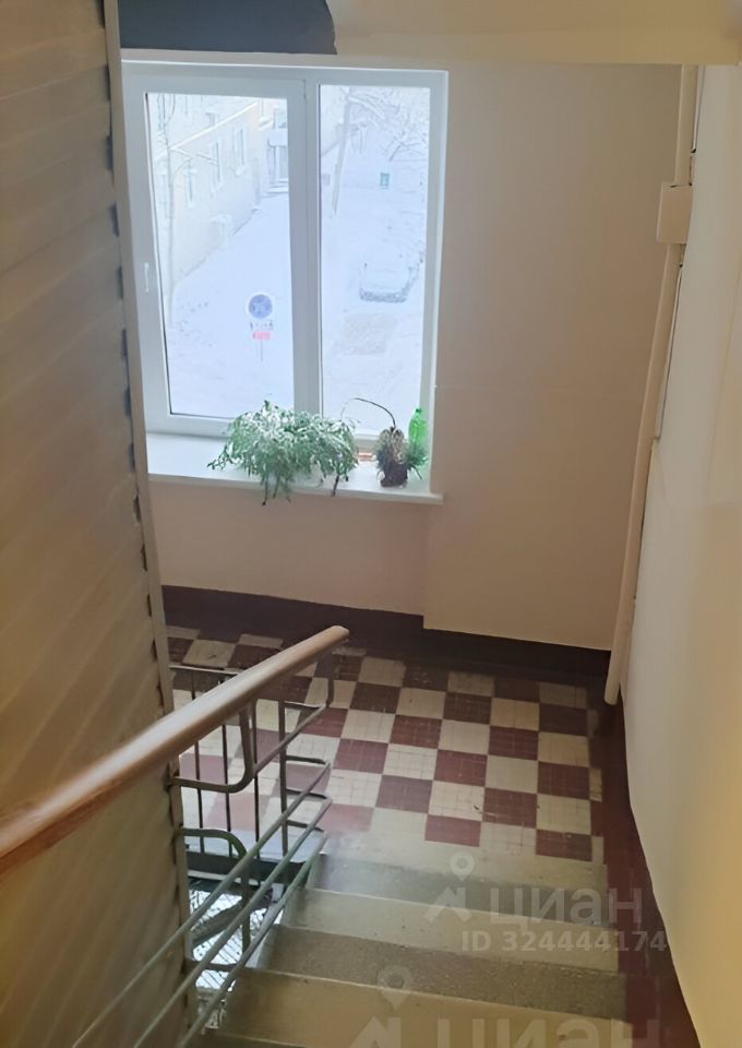 Продажа 3-комн квартиры на вторичном рынке улица Дружбы, 2/19