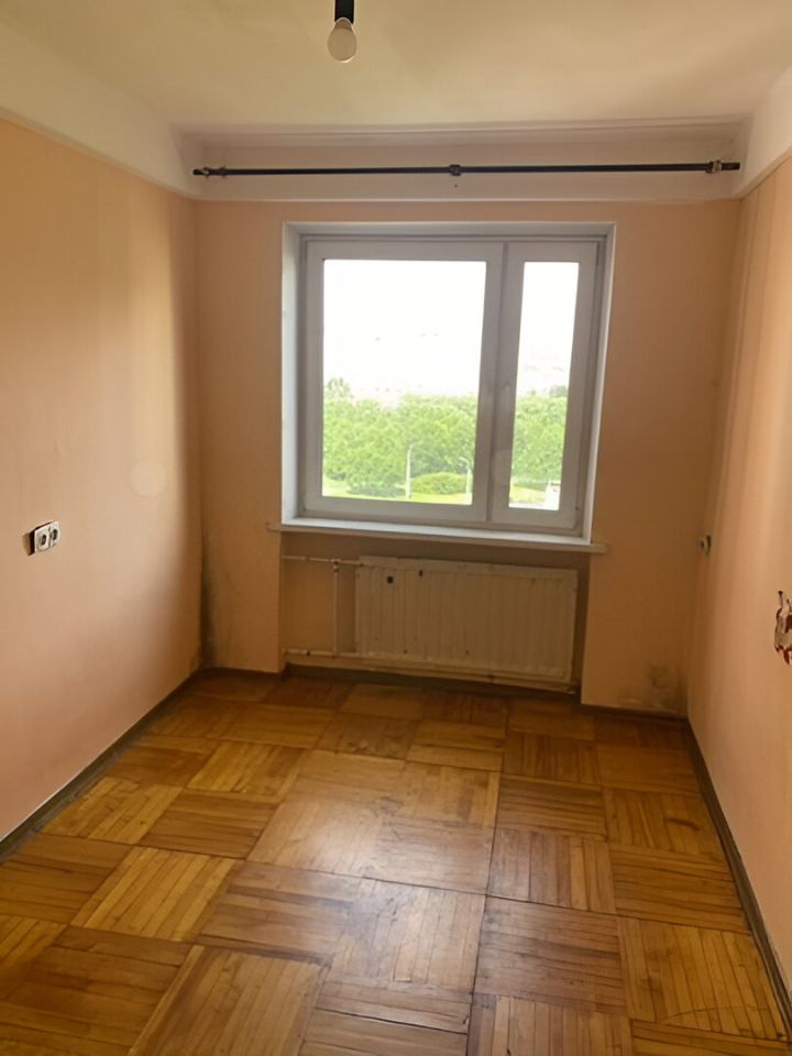 Продажа 3-комн квартиры на вторичном рынке проспект Косыгина, 9К2