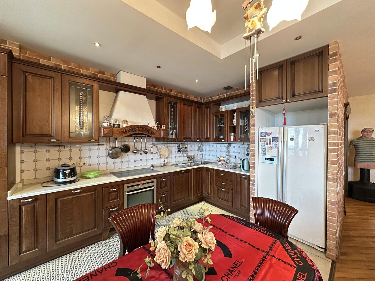 Продажа 4-комн квартиры на вторичном рынке Астрадамский проезд, 4Ак2