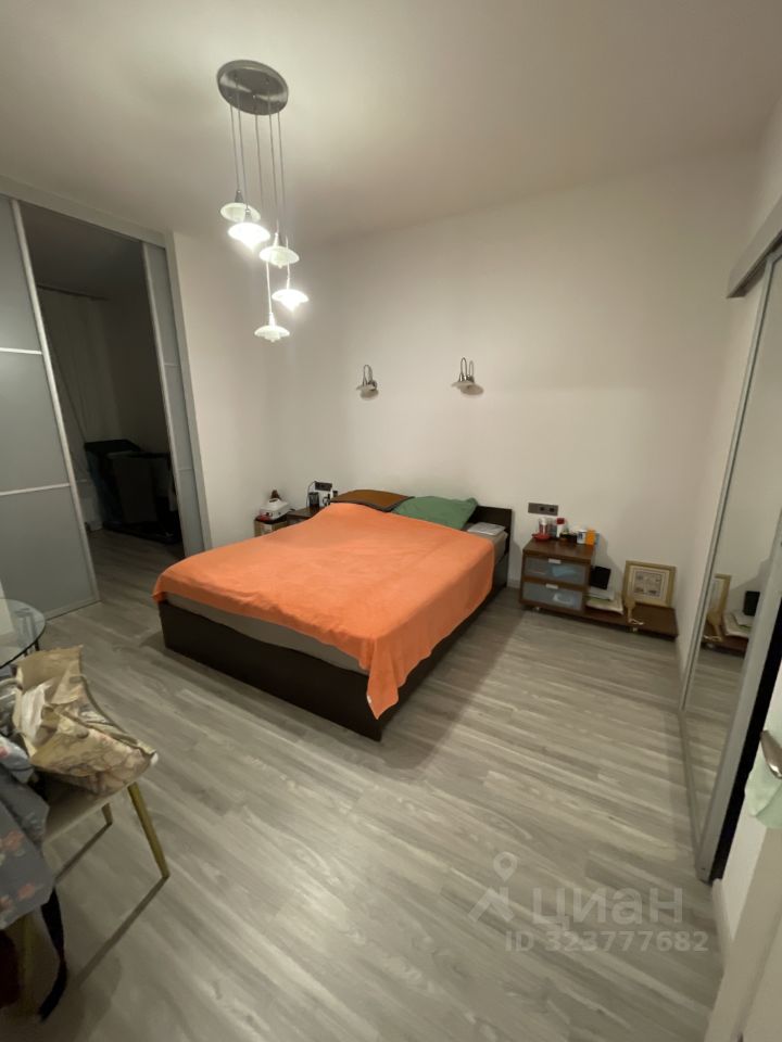 Продажа 3-комн квартиры на вторичном рынке Ленинский проспект, 95Б