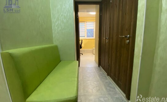 Продажа 3-комн квартиры на вторичном рынке улица Есенина,  д. 12 к1