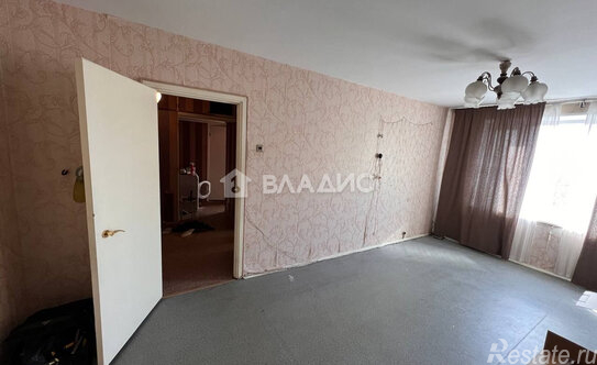 Продажа 4-комн квартиры на вторичном рынке Палехская улица,  д. 6