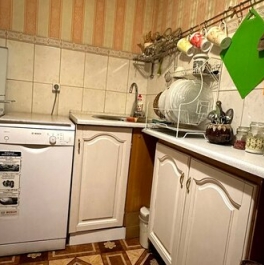 Продажа 2-комн квартиры на вторичном рынке ул Пражская,  д. 15