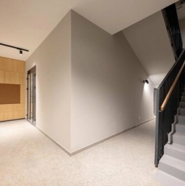 Продажа 1-комн квартиры на вторичном рынке Петроградская наб,  д. 38