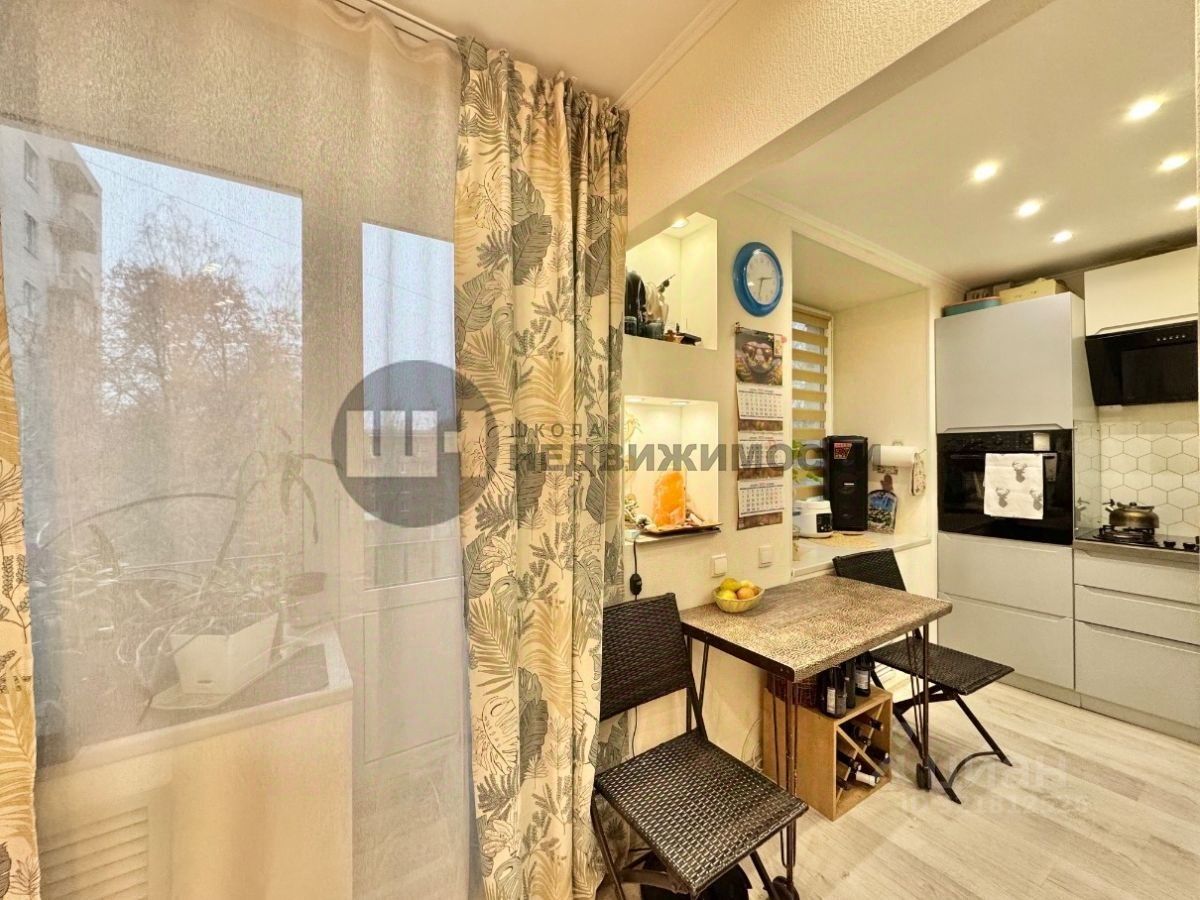 Продажа 3-комн квартиры на вторичном рынке Ланское шоссе, 8