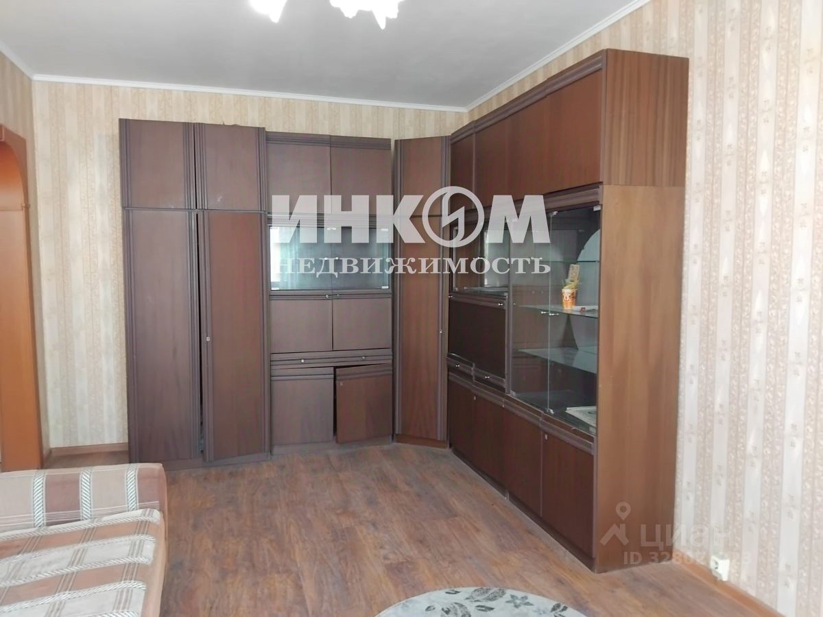 Продажа 1-комн квартиры на вторичном рынке Туристская улица, 33