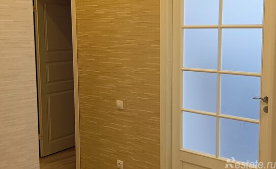 Продажа 3-комн квартиры на вторичном рынке Парашютная улица