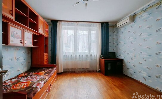 Продажа 3-комн квартиры на вторичном рынке ул Болотниковская,  д. 20,  к. 1