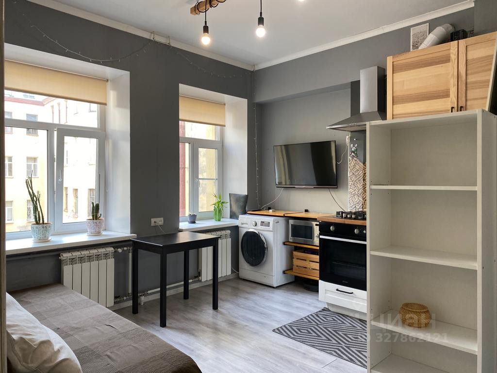 Продажа 2-комн квартиры на вторичном рынке улица Марата, 40