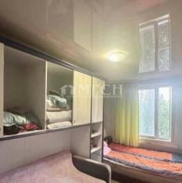 Продажа 2-комн квартиры на вторичном рынке улица Грекова,  д. 4