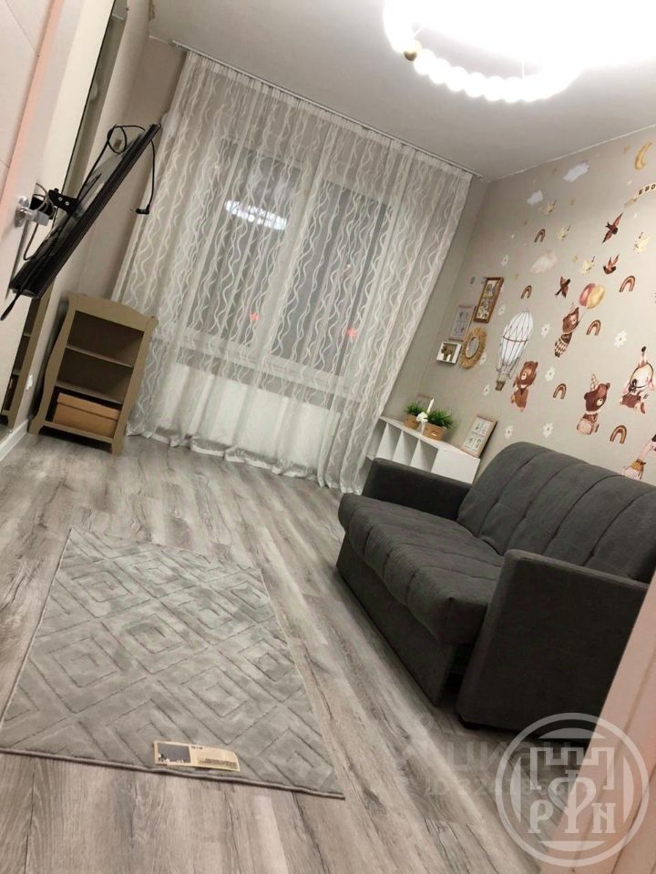 Аренда 2-комн квартиры на вторичном рынке д. Новосаратовка, улица Первых, 4к3