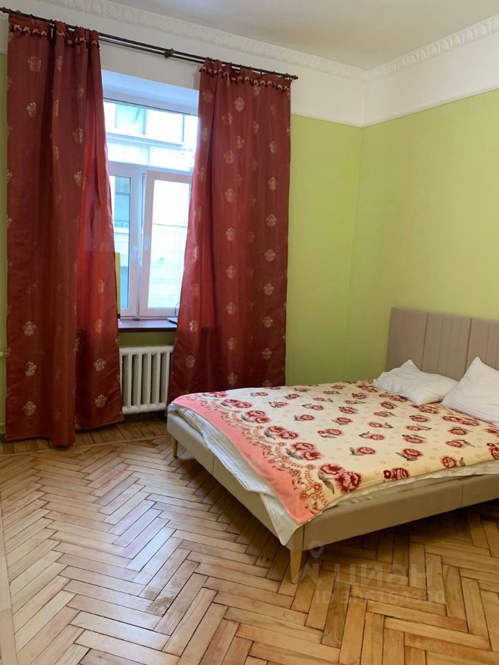 Аренда комнаты улица Михайлова, 1