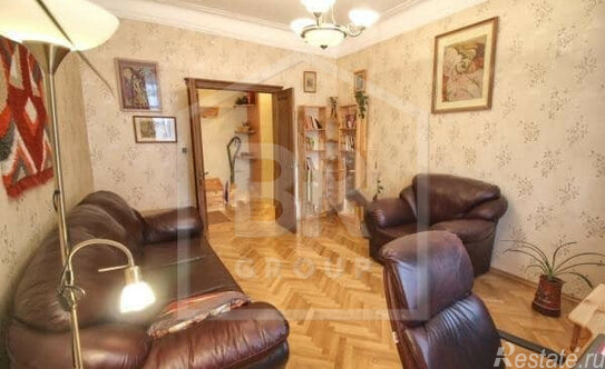 Продажа 2-комн квартиры на вторичном рынке улица Блохина,  д. 11