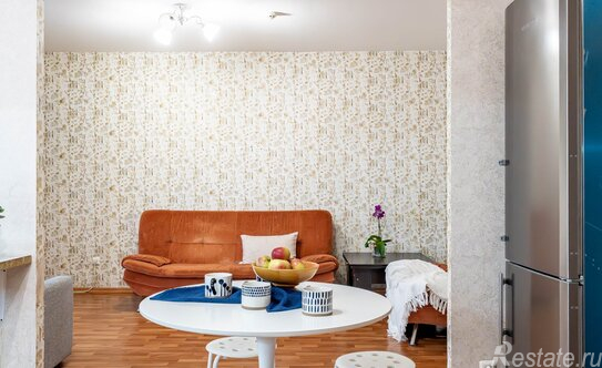 Продажа 3-комн квартиры на вторичном рынке Кондратьевский пр-кт,  д. 70,  к. 1